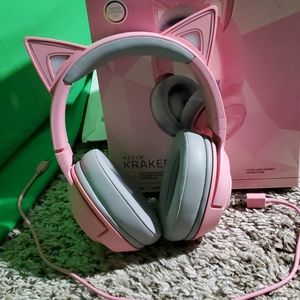 Razer Kraken BT kitty edition
